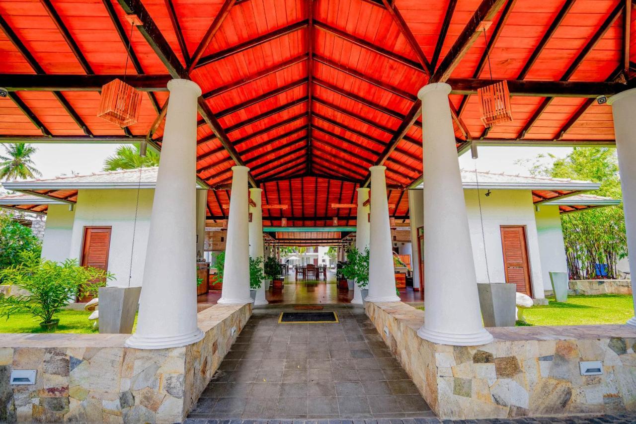 Hotel Tamarind Tree Tissamaharama Esterno foto