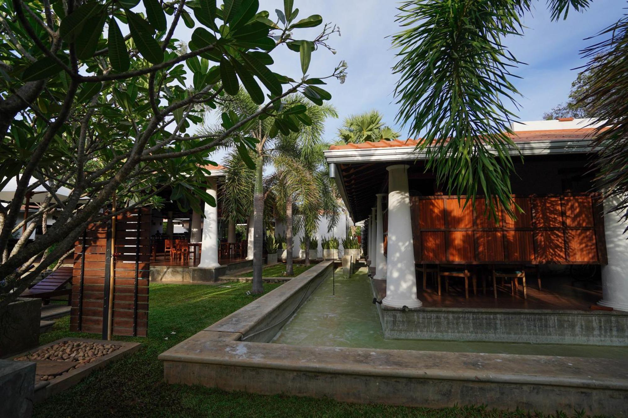 Hotel Tamarind Tree Tissamaharama Esterno foto