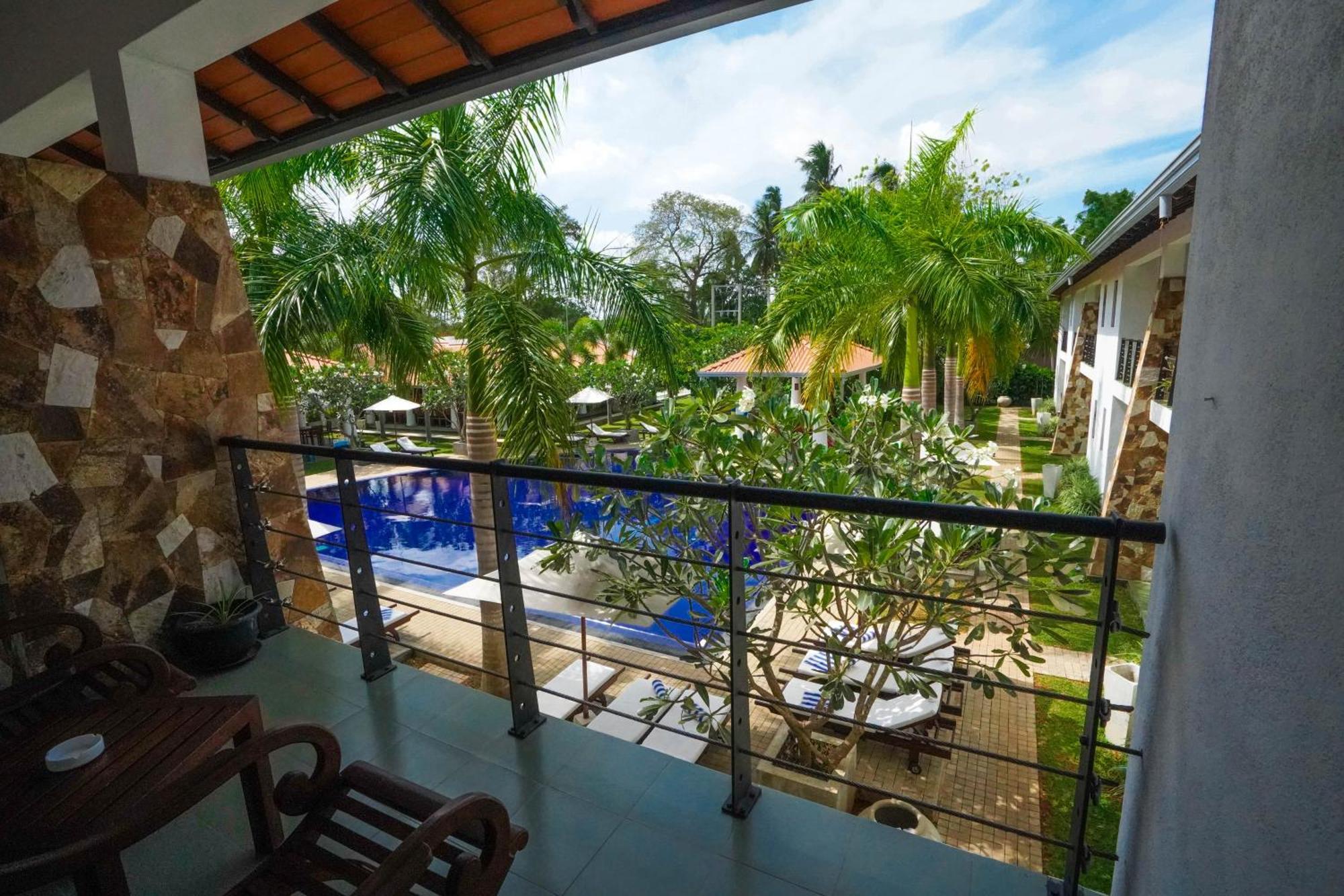 Hotel Tamarind Tree Tissamaharama Esterno foto