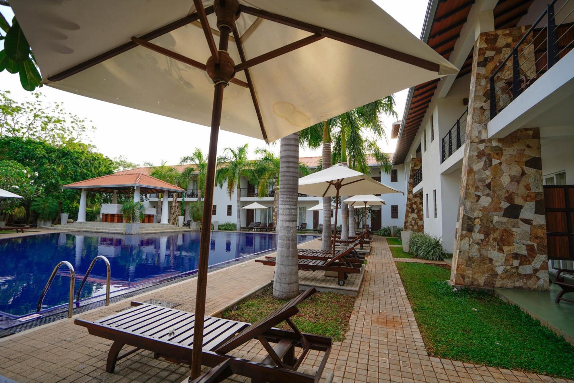 Hotel Tamarind Tree Tissamaharama Esterno foto